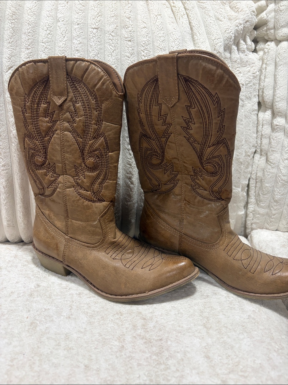 Classic Brown Western Cowboy Boots - Women's